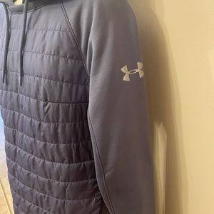 UnderArmour Pull Over